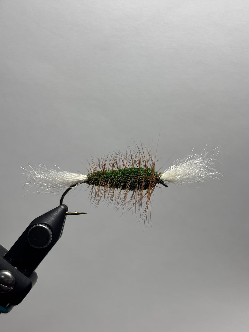 Single wing green bomber