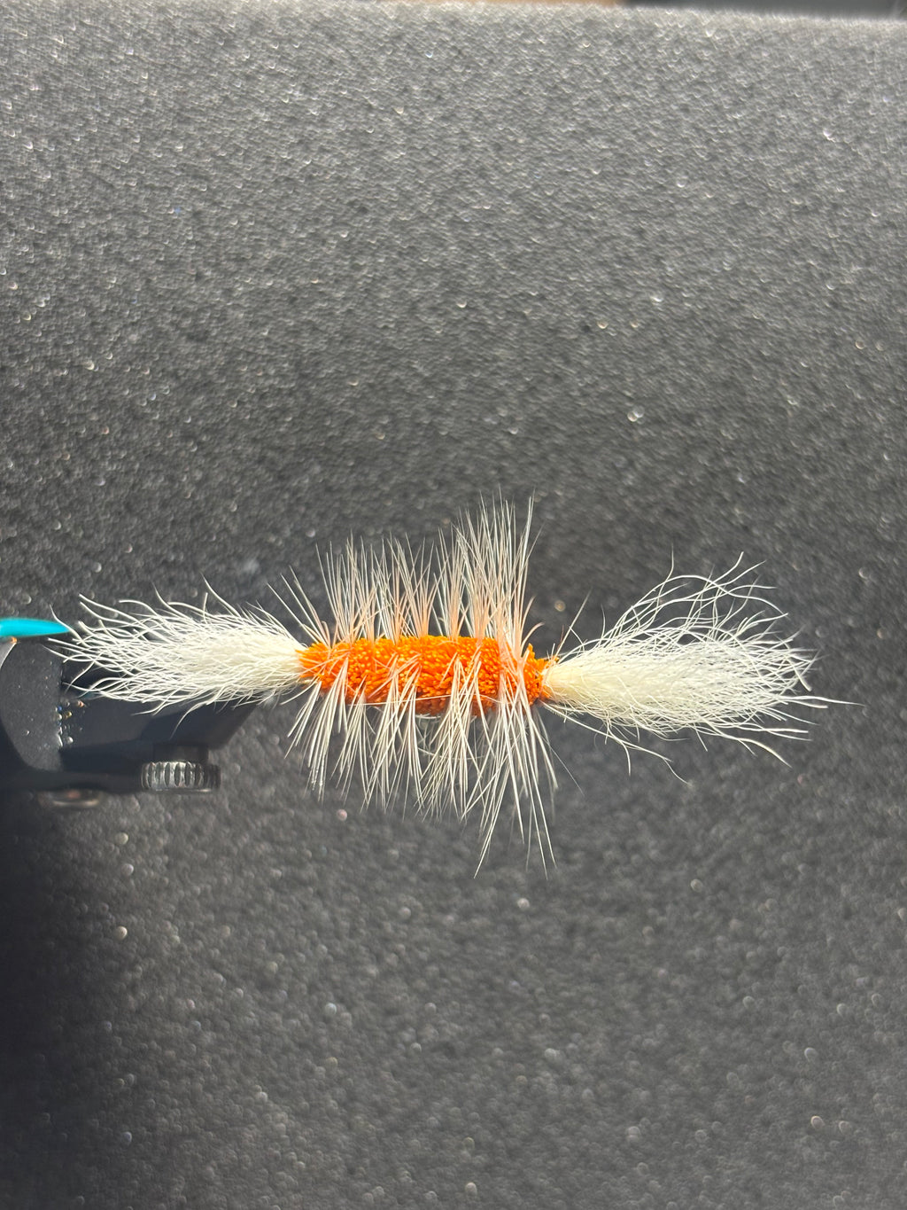 Single wing creamsicle